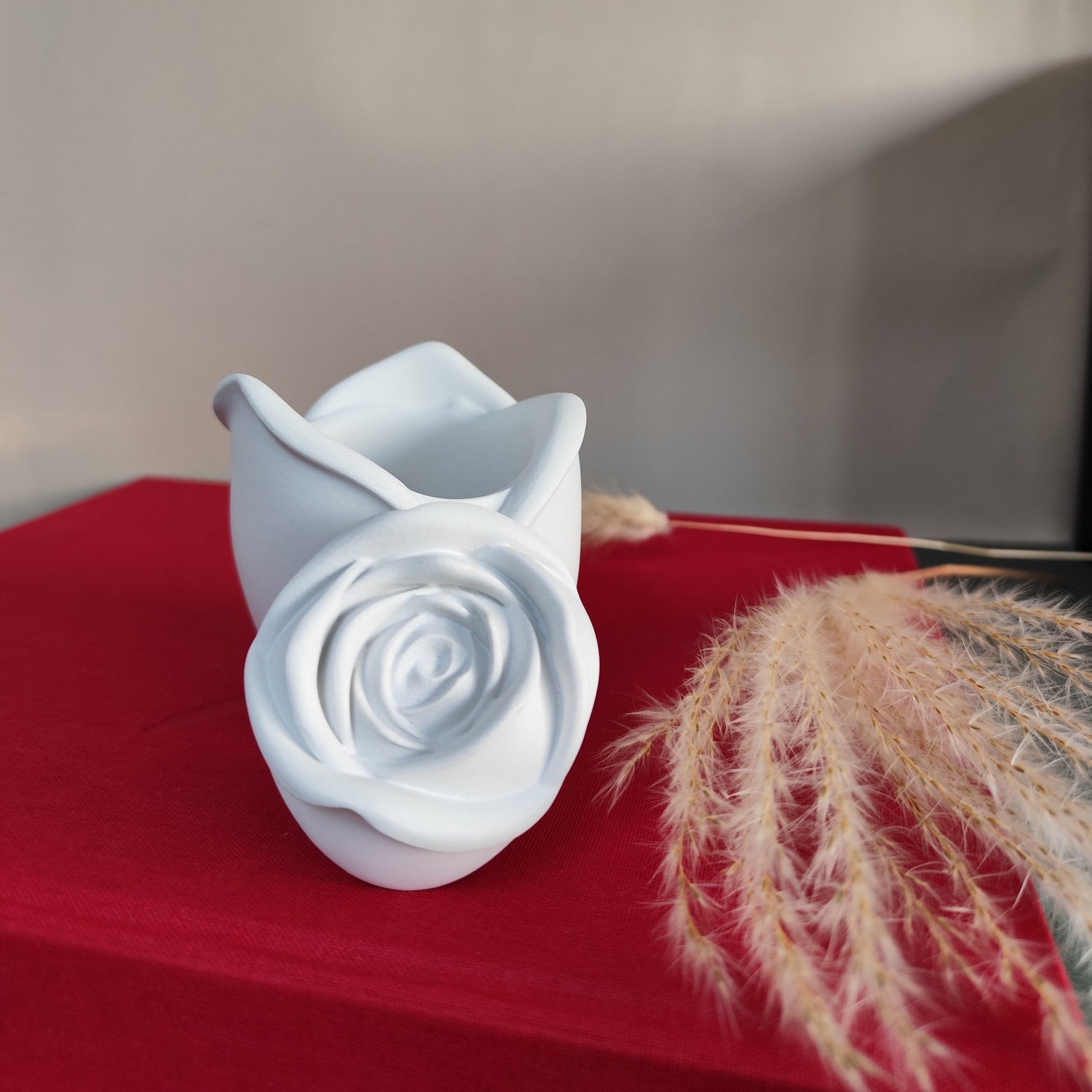 lid off rose candle